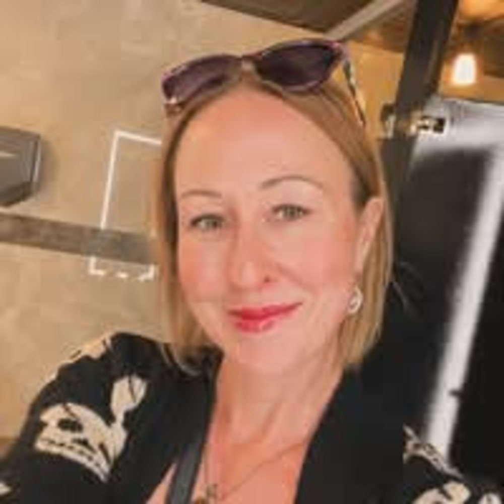 Meet your Posher, Tiffany